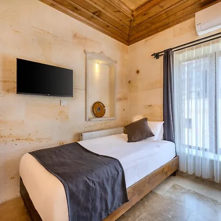 Rocca Stone House * غوريمِيه