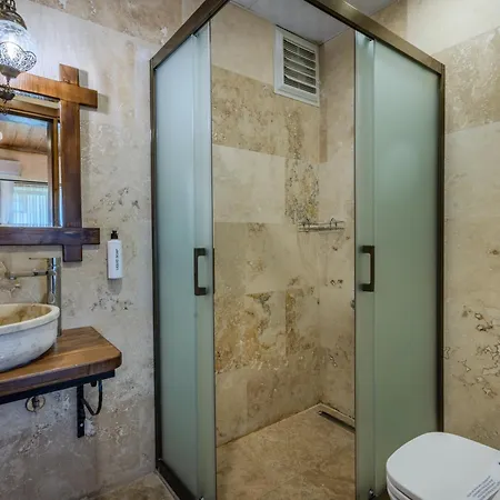 فندق Rocca Stone House غوريمِيه
