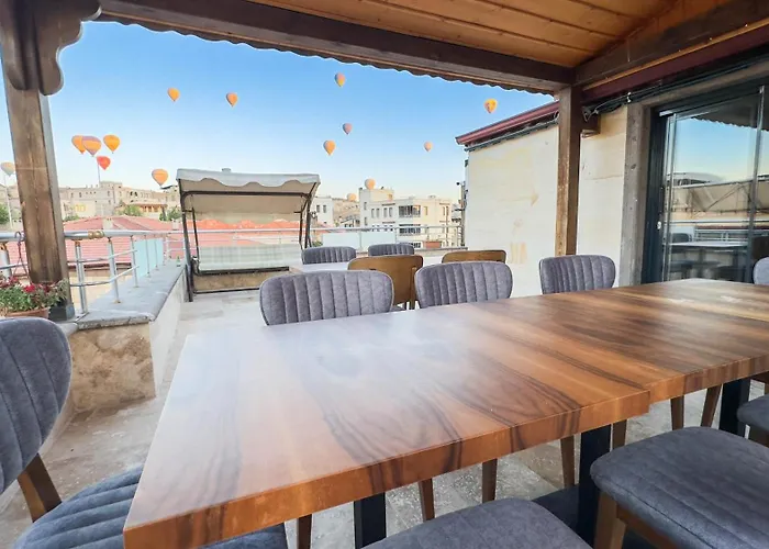 Rocca Stone House Отель *