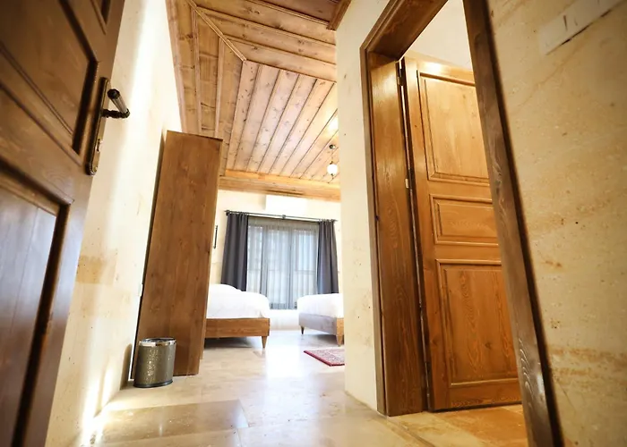 Rocca Stone House Hotell